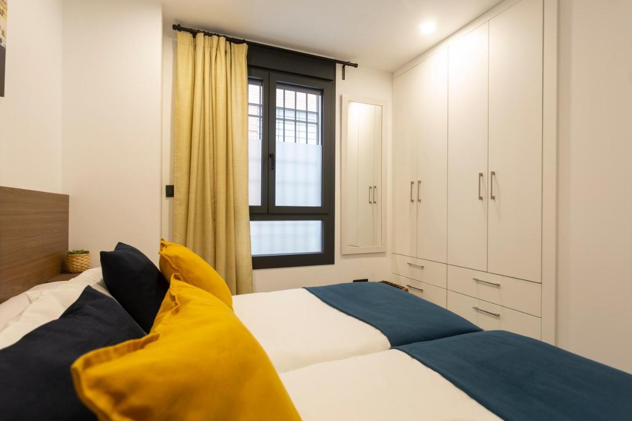 Apartamentos Bajeles Sevilla Urban 외부 사진