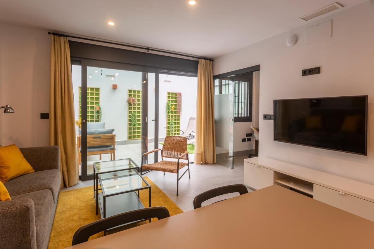 Apartamentos Bajeles Sevilla Urban 외부 사진