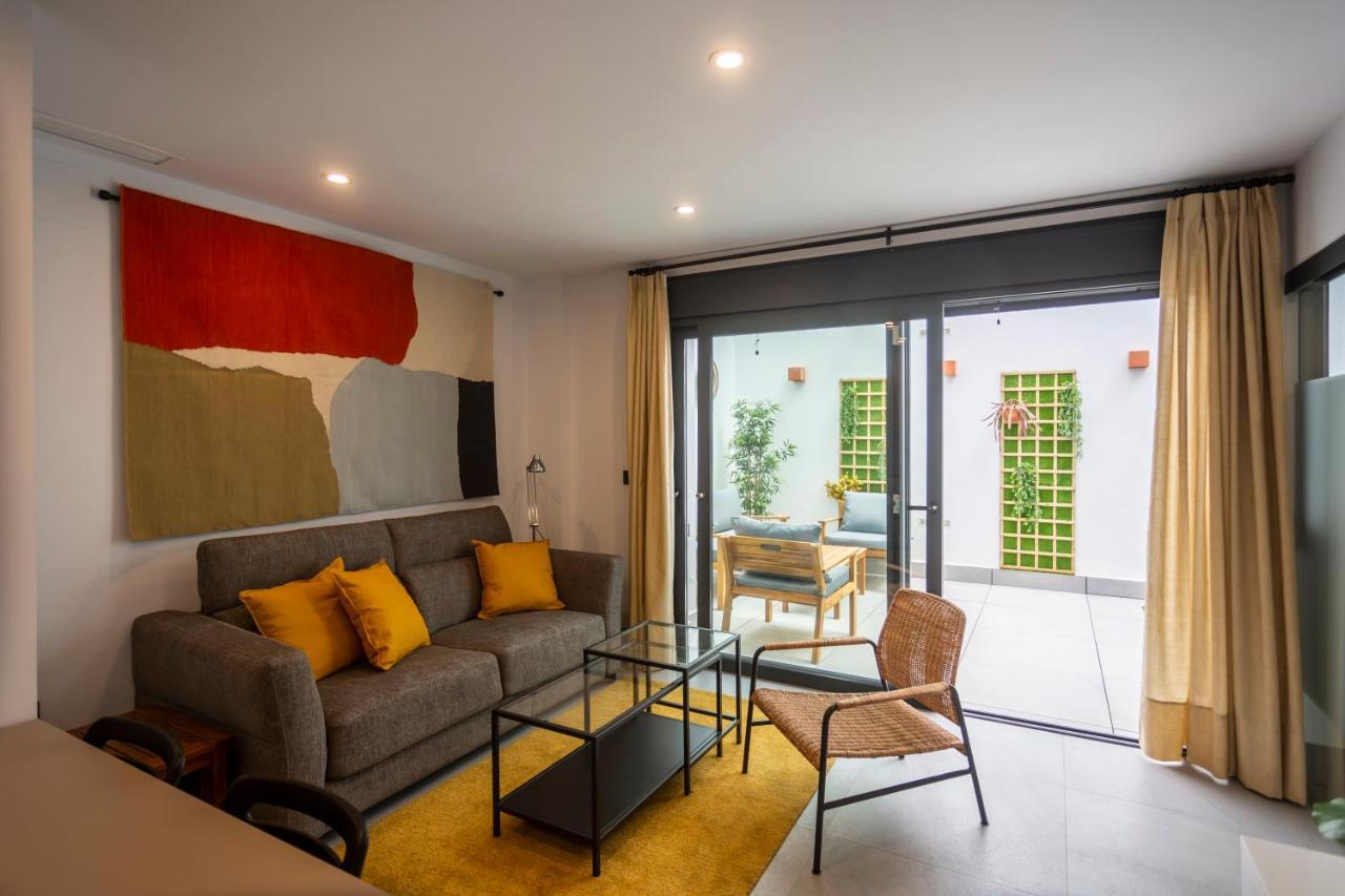 Apartamentos Bajeles Sevilla Urban 외부 사진