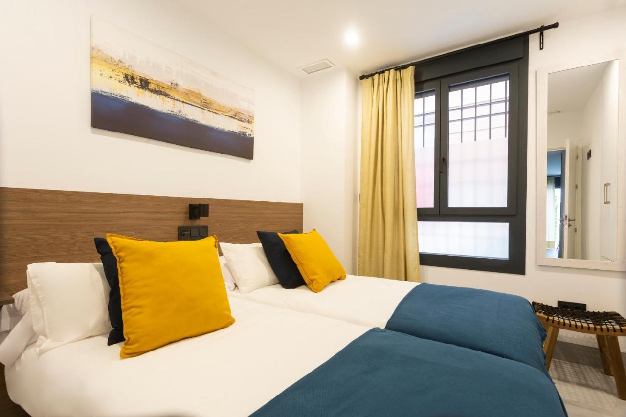 Apartamentos Bajeles Sevilla Urban 외부 사진