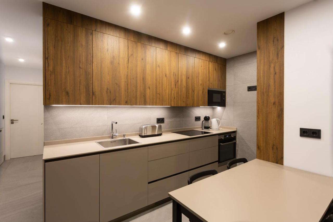 Apartamentos Bajeles Sevilla Urban 외부 사진