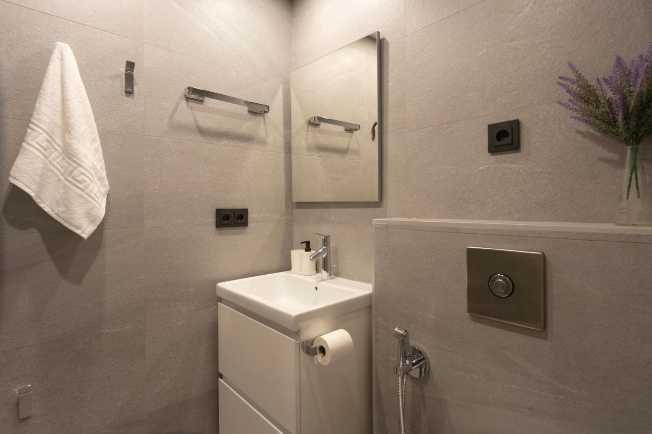 Apartamentos Bajeles Sevilla Urban 외부 사진