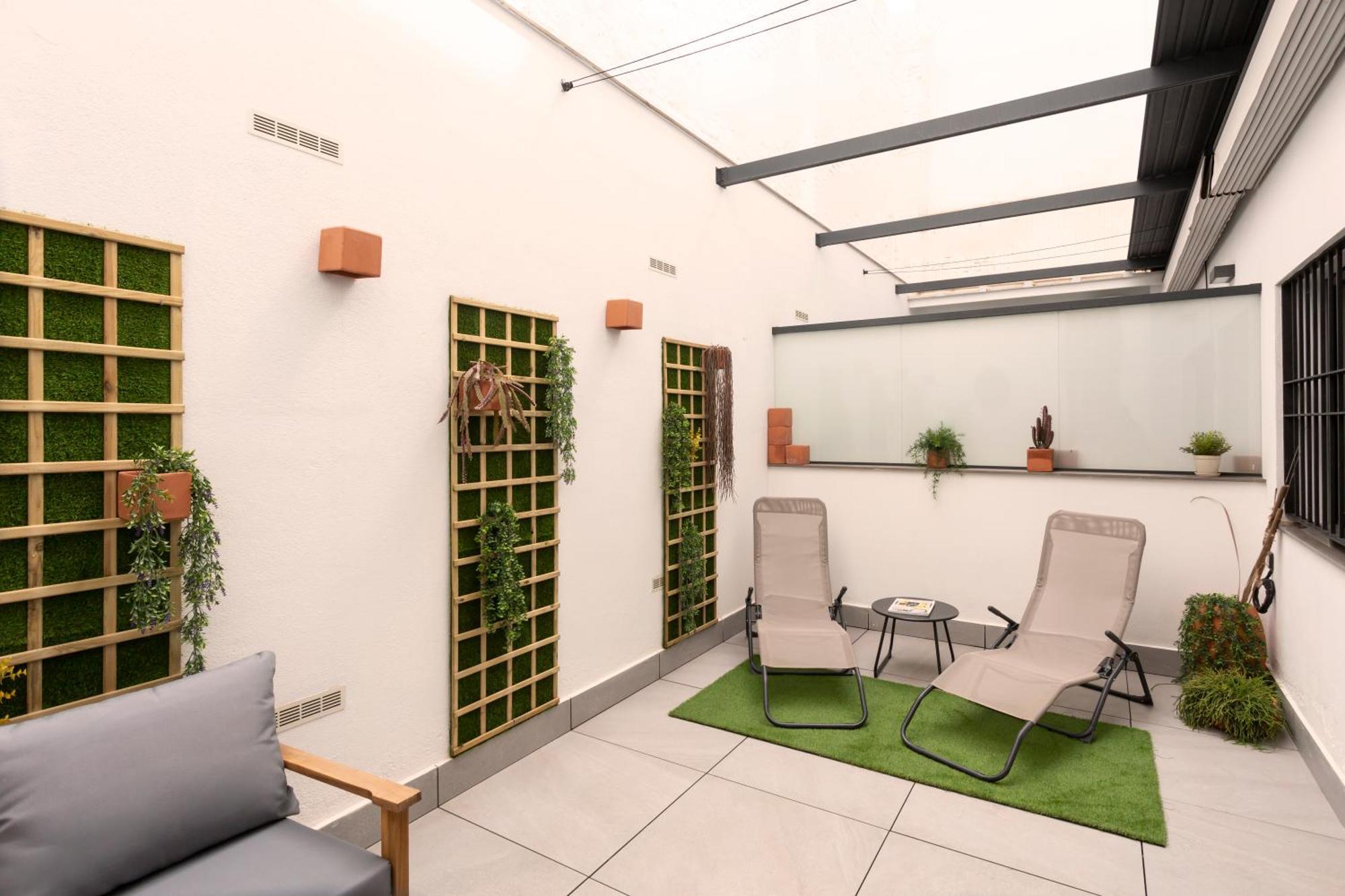 Apartamentos Bajeles Sevilla Urban 외부 사진