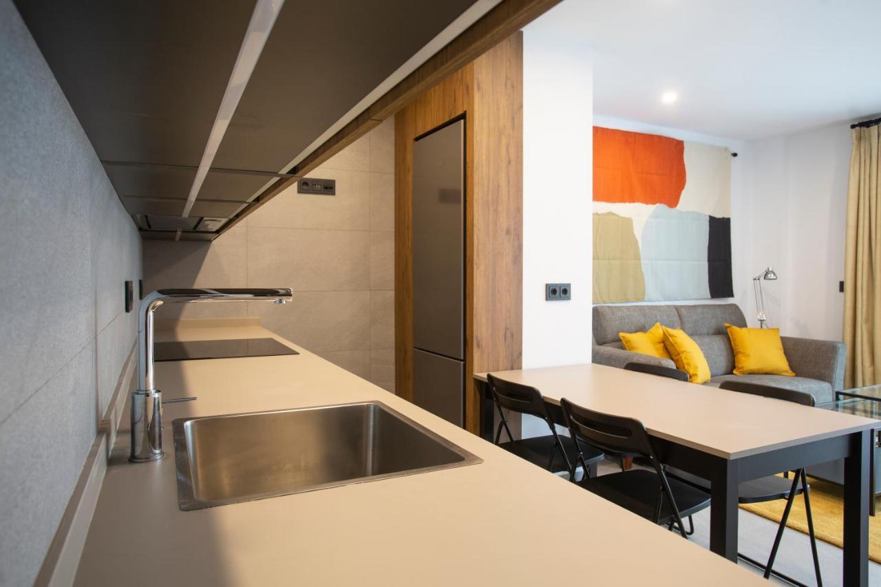 Apartamentos Bajeles Sevilla Urban 외부 사진