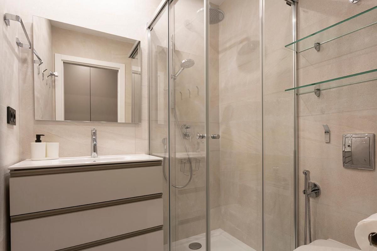 Apartamentos Bajeles Sevilla Urban 외부 사진
