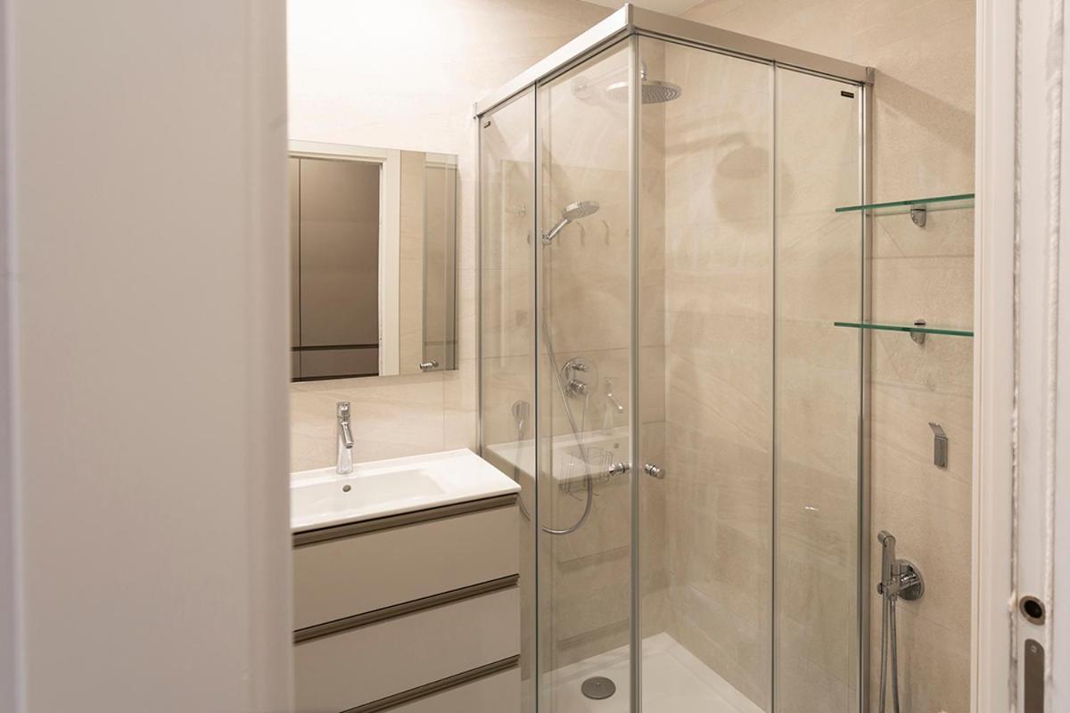 Apartamentos Bajeles Sevilla Urban 외부 사진