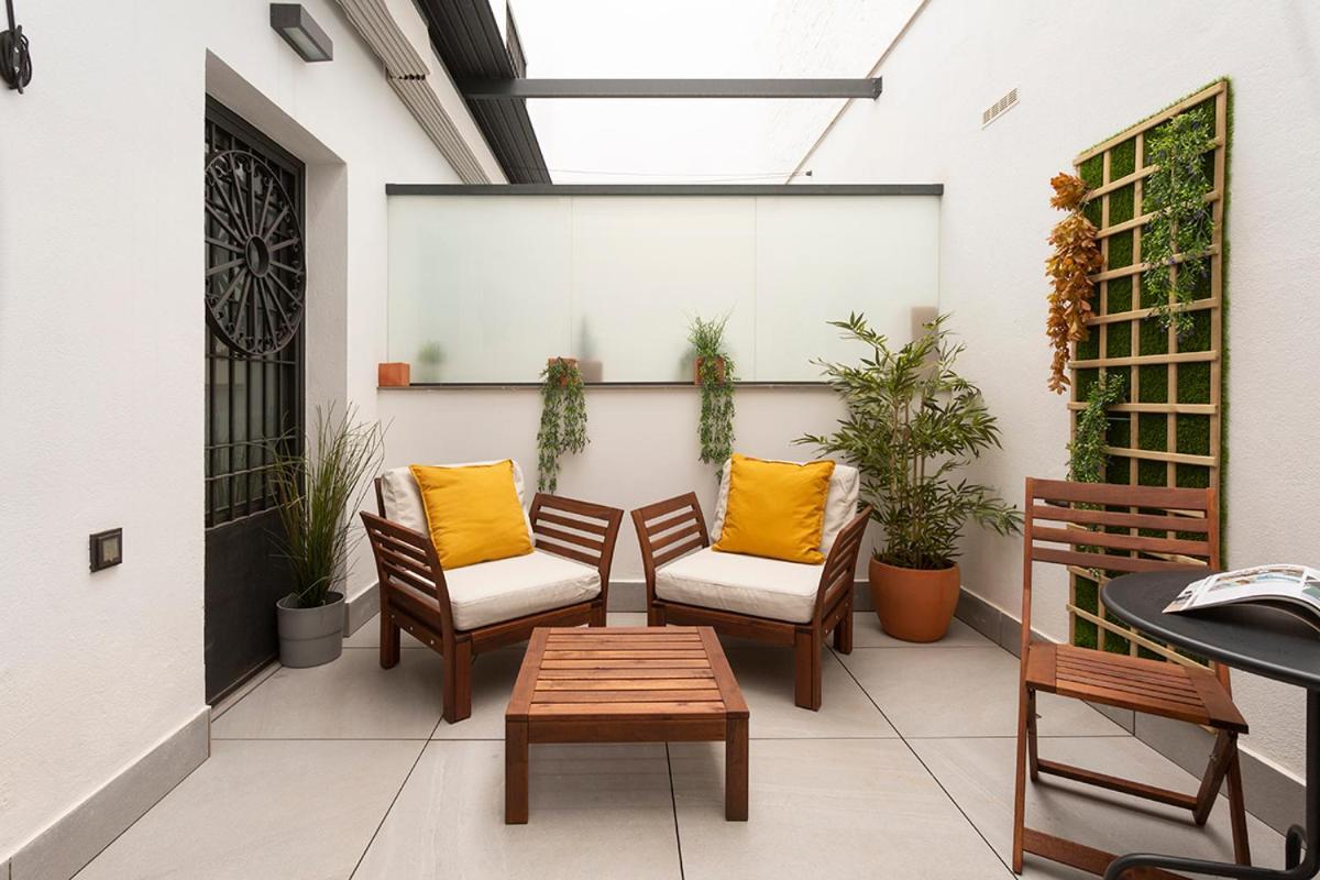 Apartamentos Bajeles Sevilla Urban 외부 사진